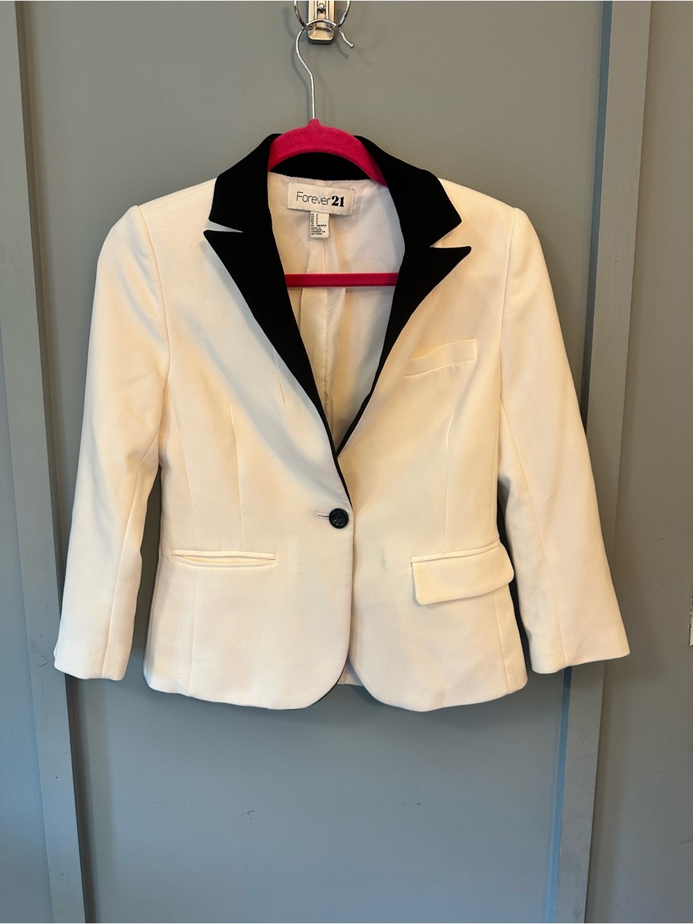 Cream White tuxedo blazer with black accent, forever 21
